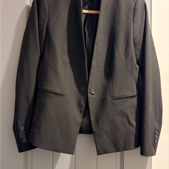 Ann Taylor Black Collarless Blazer | Hidden Button Closure | Size 0 - Picture 5 of 5